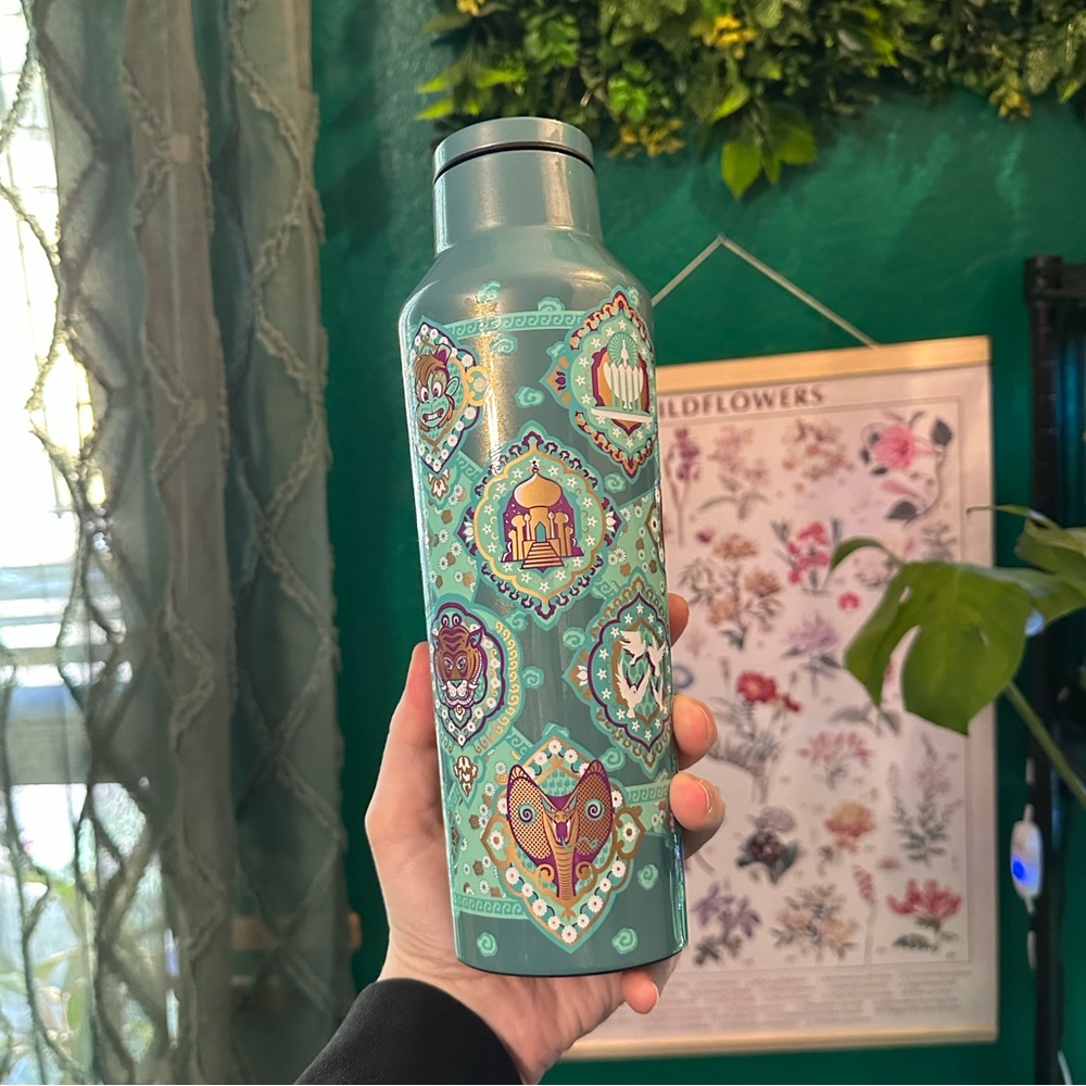 Princess Jasmine 20 oz Water Bottle - Picture 3 of 5